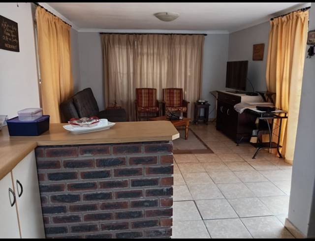 3 BEDROOM HOUSE FOR SALE IN HILLARY